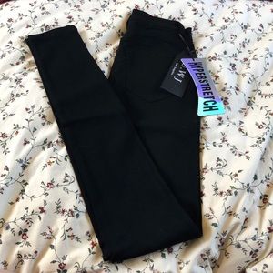 Fashion Nova Hyperstretch Jeggings